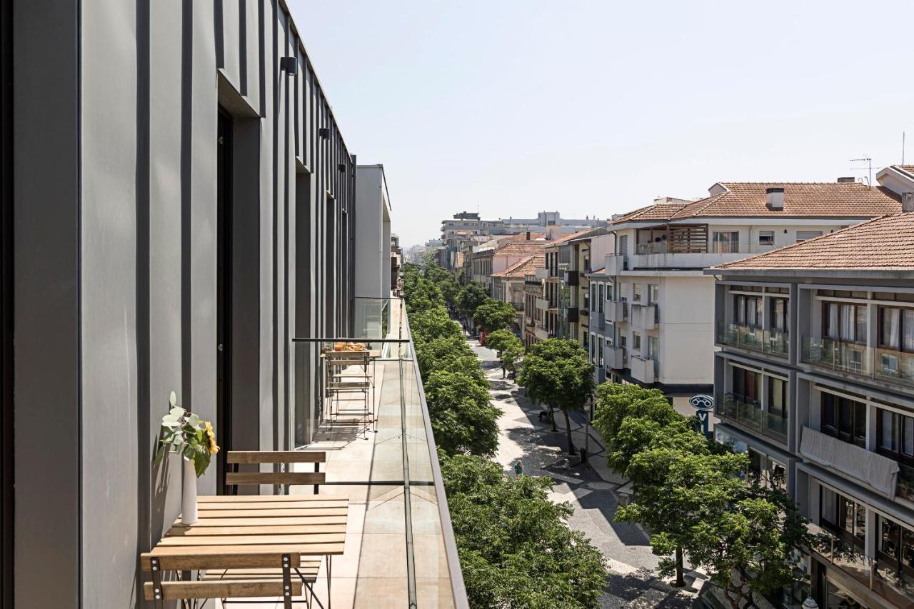 19 Nineteen Suites - Espinho Luaran gambar